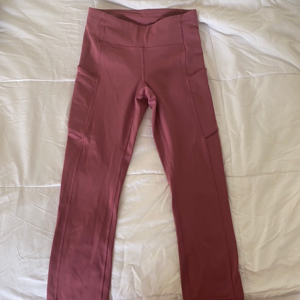 high rise align size 2 lulus with pockets ⋆.ೃ࿔*:･